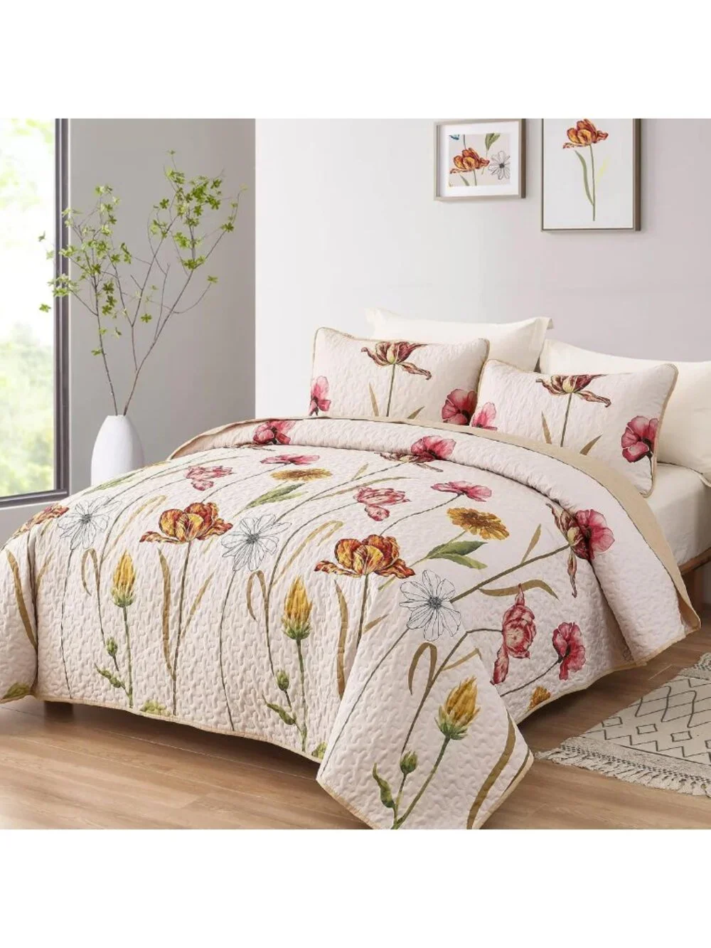 Floral Quilt Set Queen Size - 3 Piece Beige Bedspread for Cozy Bedroom Decor